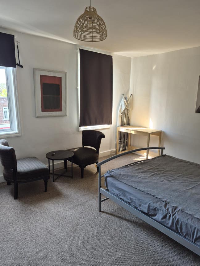 Lordship lane property Main Photo