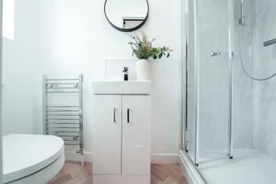 Spacious Ensuite Room bills Incl. Main Photo