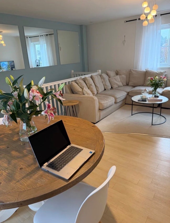 1 bed flat Main Photo