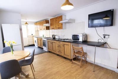 A Lovely Double 12min From Finsbury Park Main Photo