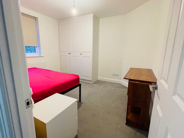 Furnished Double room Main Photo