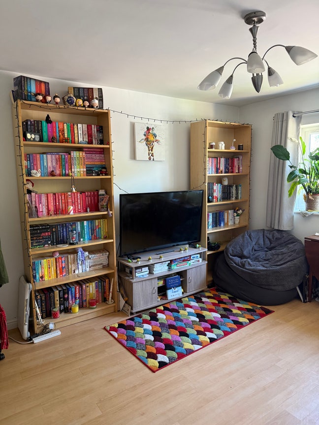 Double Bedroom en-suite available Main Photo