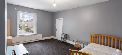 Large Double Rooms- All Bills Included  Main Photo