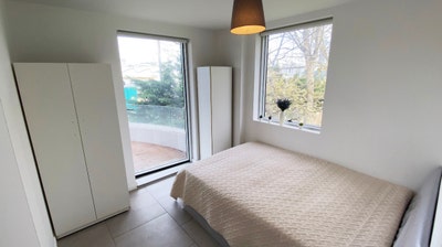 🌕 Room + terrace/balcony in modern 4bed -18/08 Main Photo