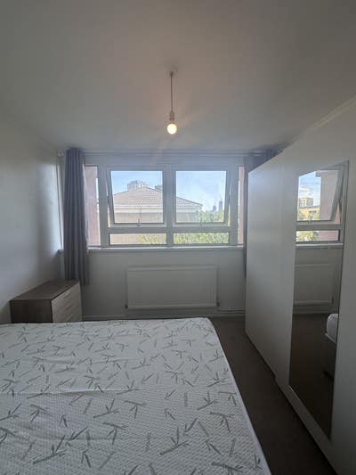Double room Near Langdon park station  Main Photo
