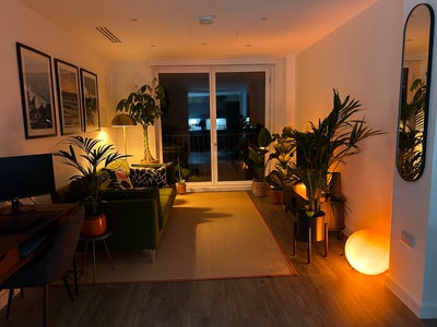Double Room with bathroom in brand new apt in Anc  Main Photo