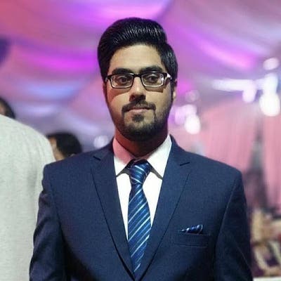 Professional Male seeks a single or double room Main Photo