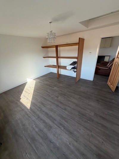 2 bed apartment  Main Photo