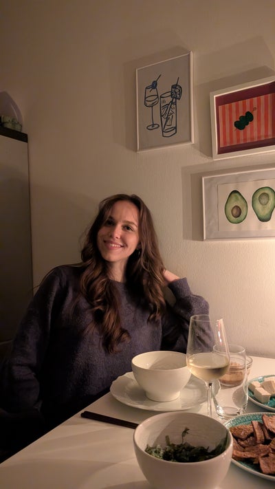 Girl looking for a sublet Main Photo