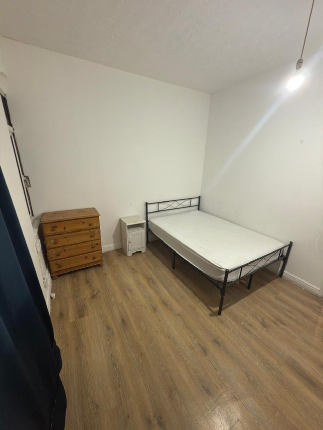 Double room available Main Photo