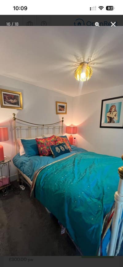  double room with private patio light well  Main Photo
