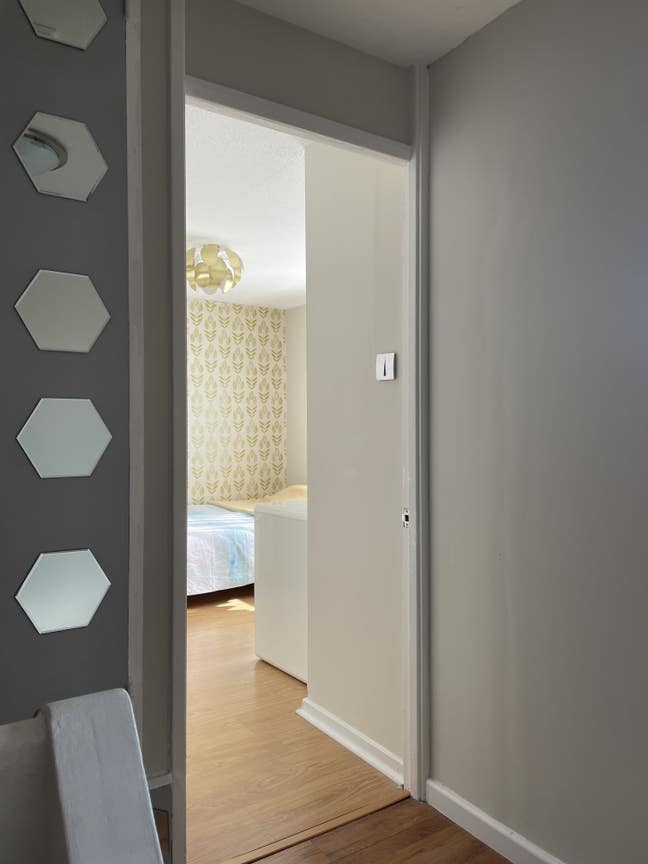 Room in Bracknell – Comfortable and Convenient Main Photo