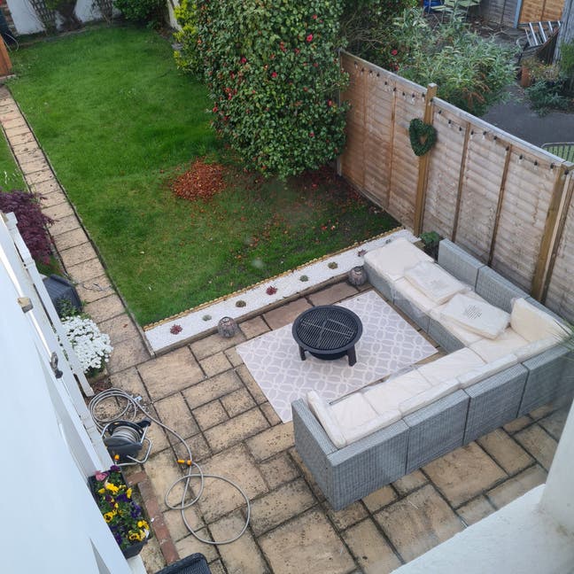 Gorgeous Victorian 3 bed semi detached house  Main Photo