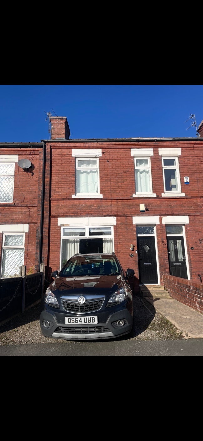 1 Double Bed Room in Droylsden  Main Photo