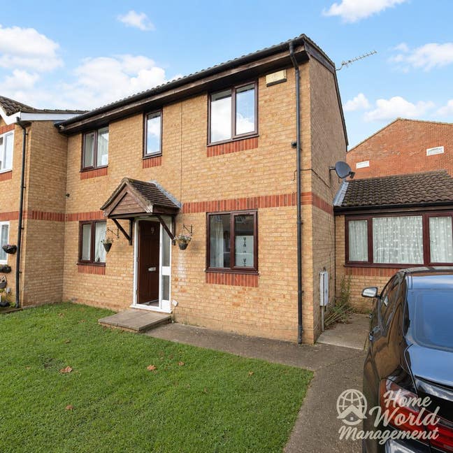 Spacious & Cosy Single room – UB5 6RX 🏡 Main Photo