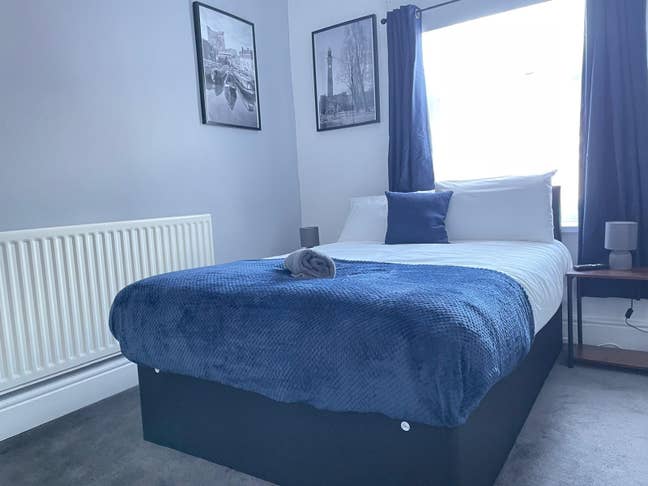 High-Spec Modern Living | Large Double Rooms Main Photo