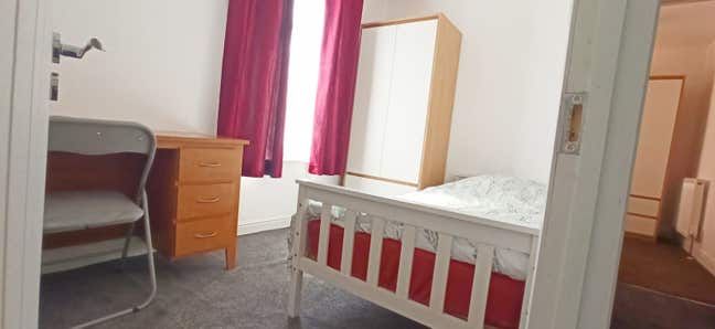 Room to let Main Photo