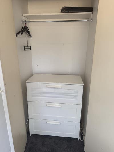 Large light double room all bills inc Main Photo
