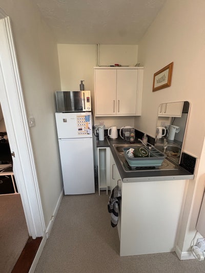 Flat to rent: Leopold Road IP11 Main Photo