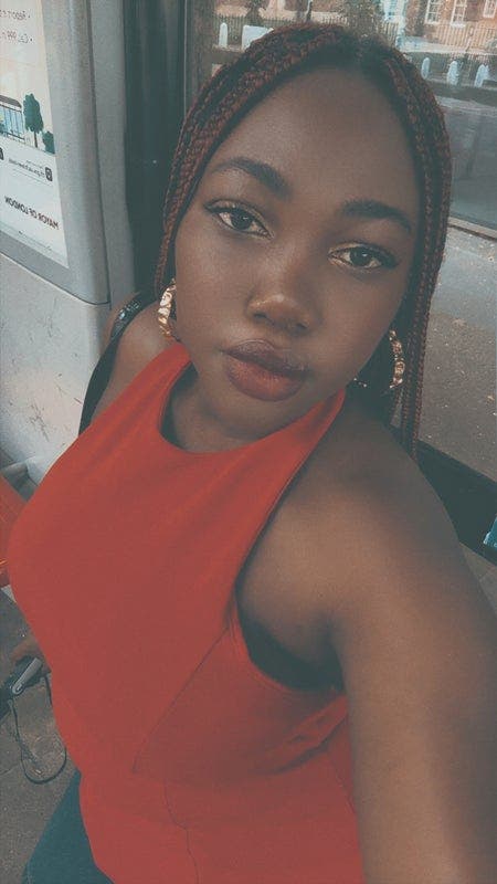 27 year old Female seeks a single or double room Main Photo