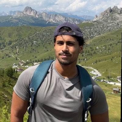 23, Finance, East Ldn or South West Ldn, September Main Photo