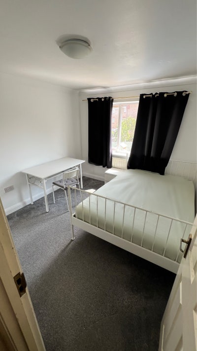 Double room for rent Main Photo