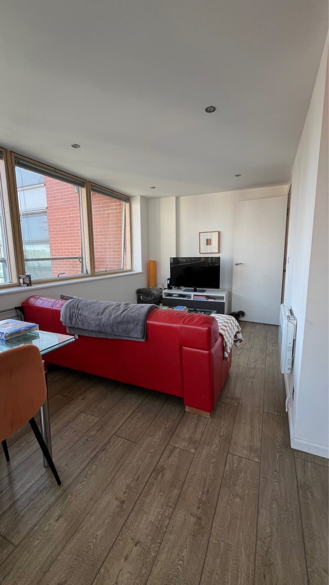 Spacious Double Bedroom - Leeds City Centre Main Photo