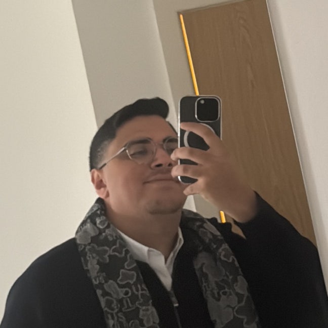 Looking for a room for 1 or 2 months  Main Photo