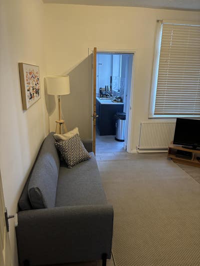 Double newly renovated room close to city centre Main Photo