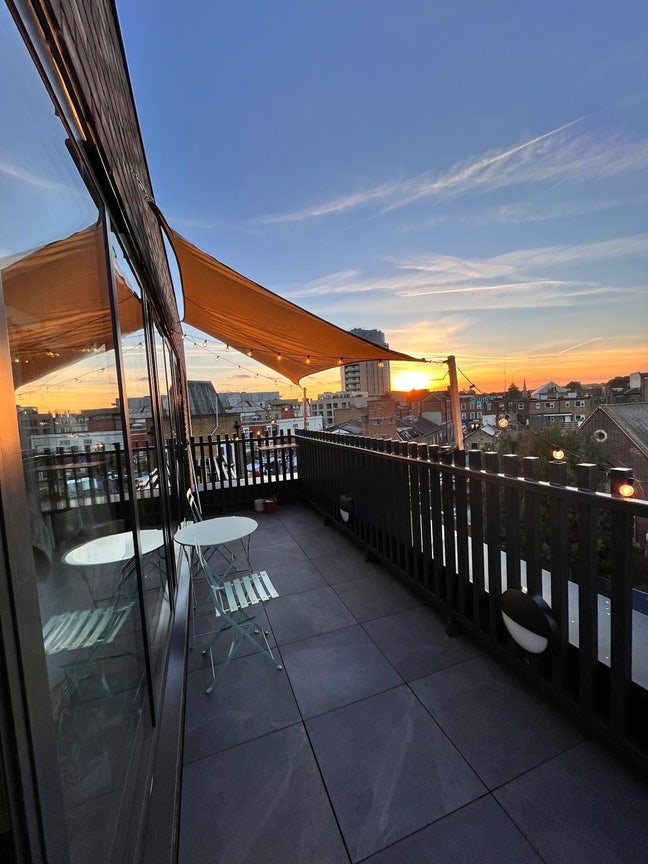 Sublet from 22nd August to 14th September  Main Photo