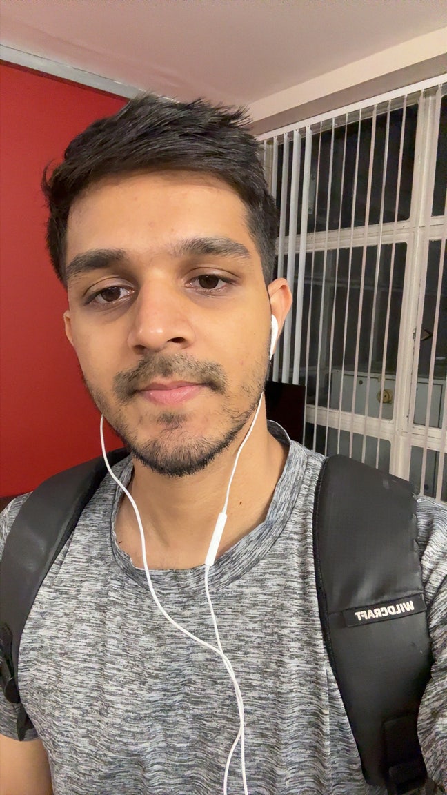Looking for single room in london  Main Photo