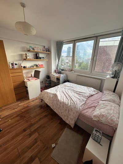 Bright Double Room | Old Street 9 Min | &pound;1,100 Main Photo