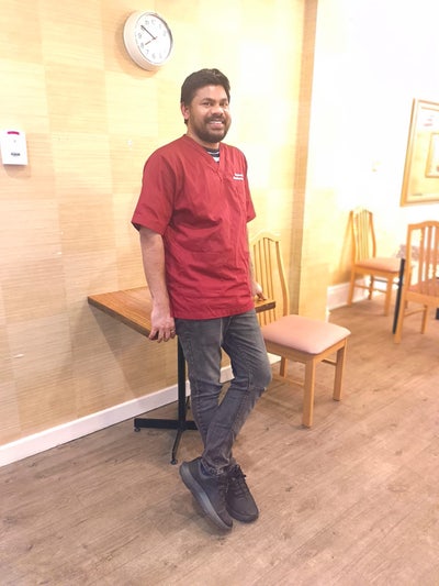 Hi iam looking for sharing flat with furnishe... Main Photo