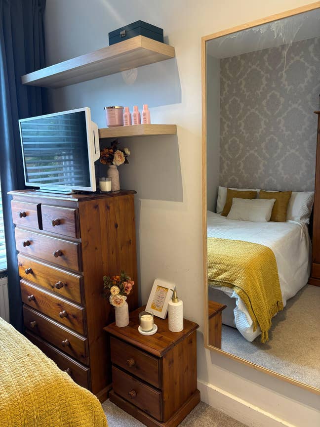 133 | Double Room | Female House Bills Inc Main Photo