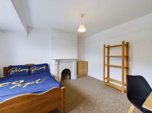 Female Housemate Wanted – near Mouslecoomb campus  Main Photo