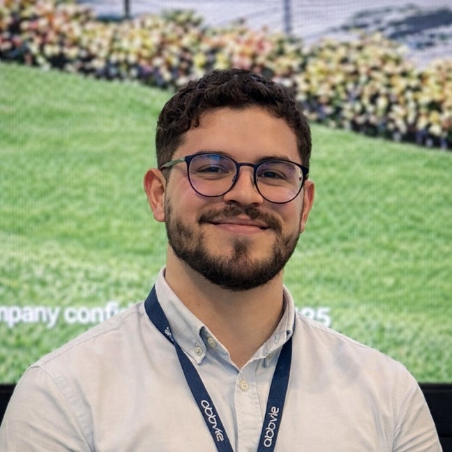 Hi! I’m Daniel from Costa Rica. I’m a 26 ... Main Photo