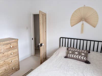 Spacious Double Room in Prime Bedford Spot Main Photo