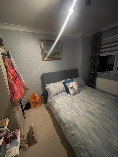 Double Room Available to Rent Main Photo