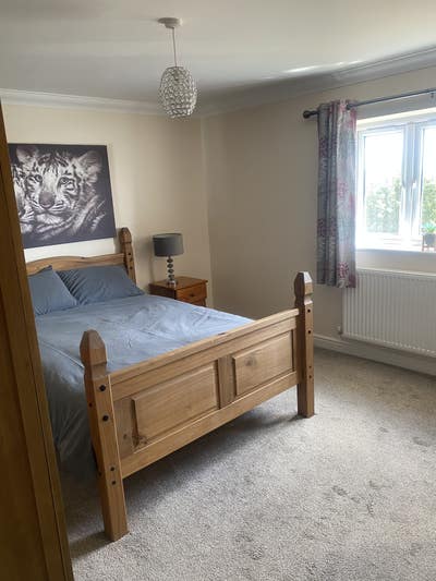 Double en-suite room available  Main Photo