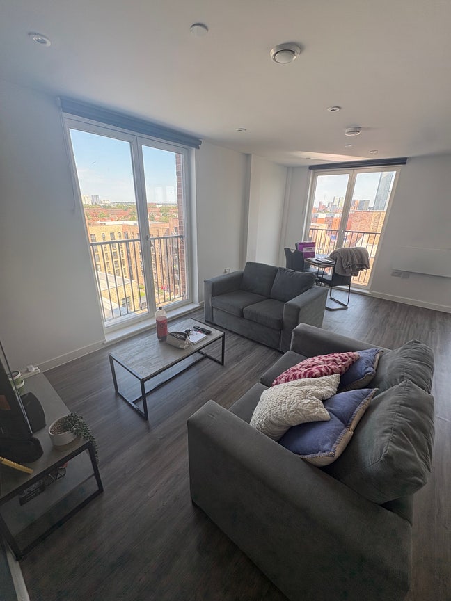 Ensuite Room Available – Salford Quays, Dock 5 🏡 Main Photo