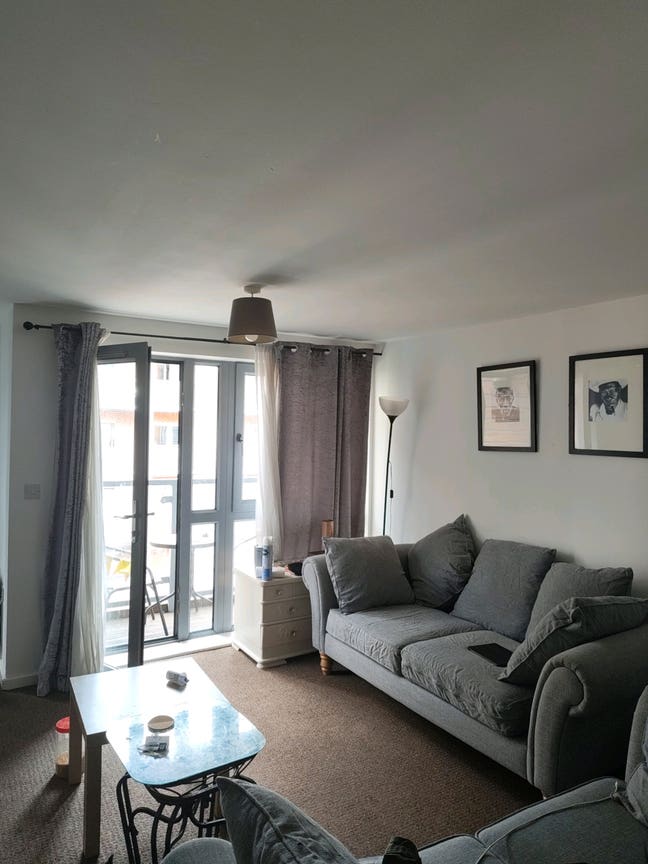 Cozy Double bedroom  flat Near Media City Main Photo