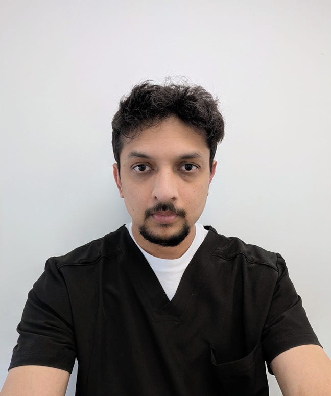 Professional Male seeks a double room Main Photo