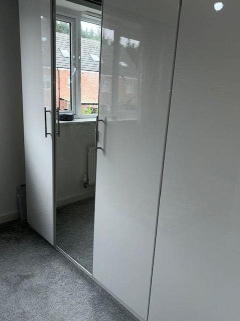 Rooms are available in a family house Main Photo