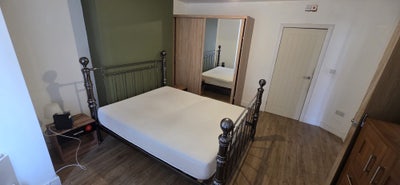 2 Modern En-suite Room| Ideal Coventry Uni/ Hos Main Photo