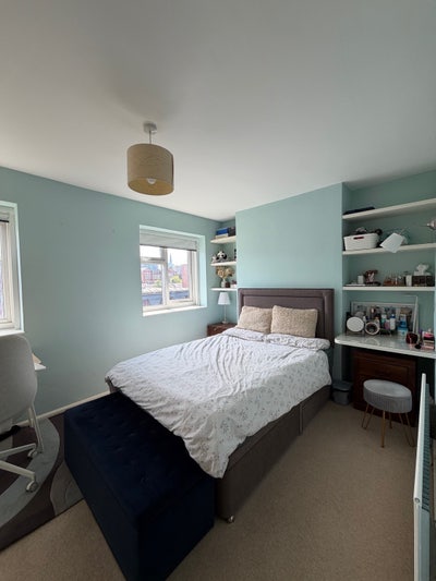 Spacious Double off Brick Lane Main Photo