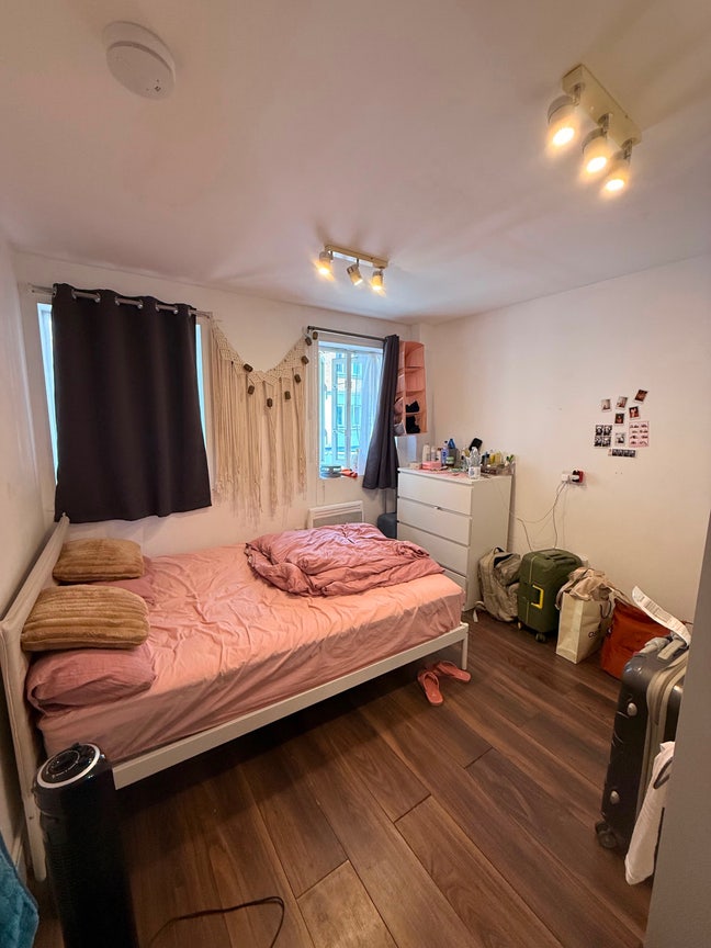 Double Room Short Term Let Main Photo