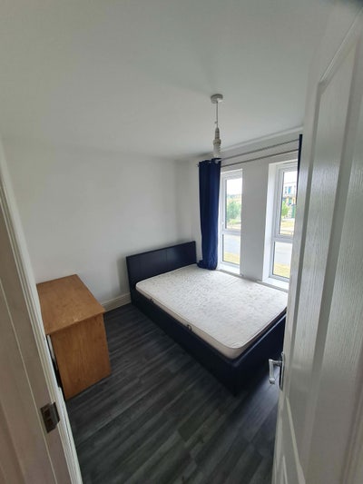 Room to Rent in Hampton – &pound;120 per Week Main Photo