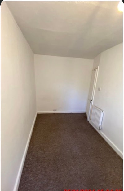 Box room for single person Main Photo