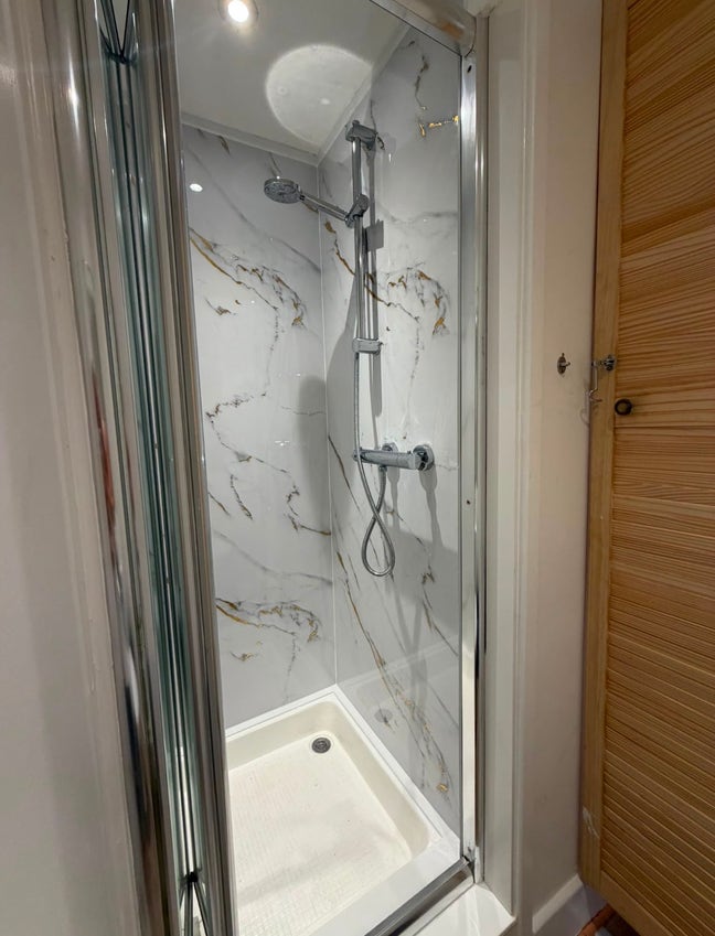Room to Rent – Fantastic Location! Main Photo