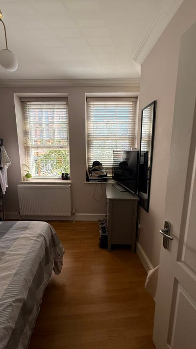 Room available in Nine Elms - 2 bed 1 bath flat Main Photo